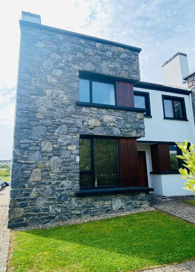Beach Lodge Barna  Exterior photo